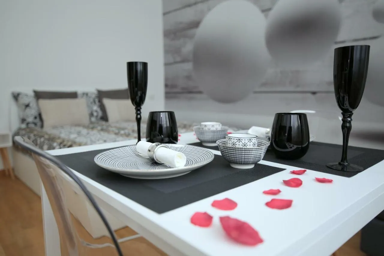 P&D Apartments Navigli Ripa Ticinese Milan